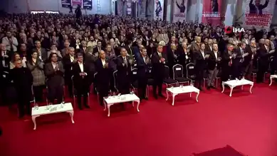 Özgür Özel: İzmir'de Maaş Sorunu Çözüldü!