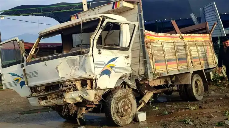 Ödemiş'te Kamyonet Kazası: Yaralı Var